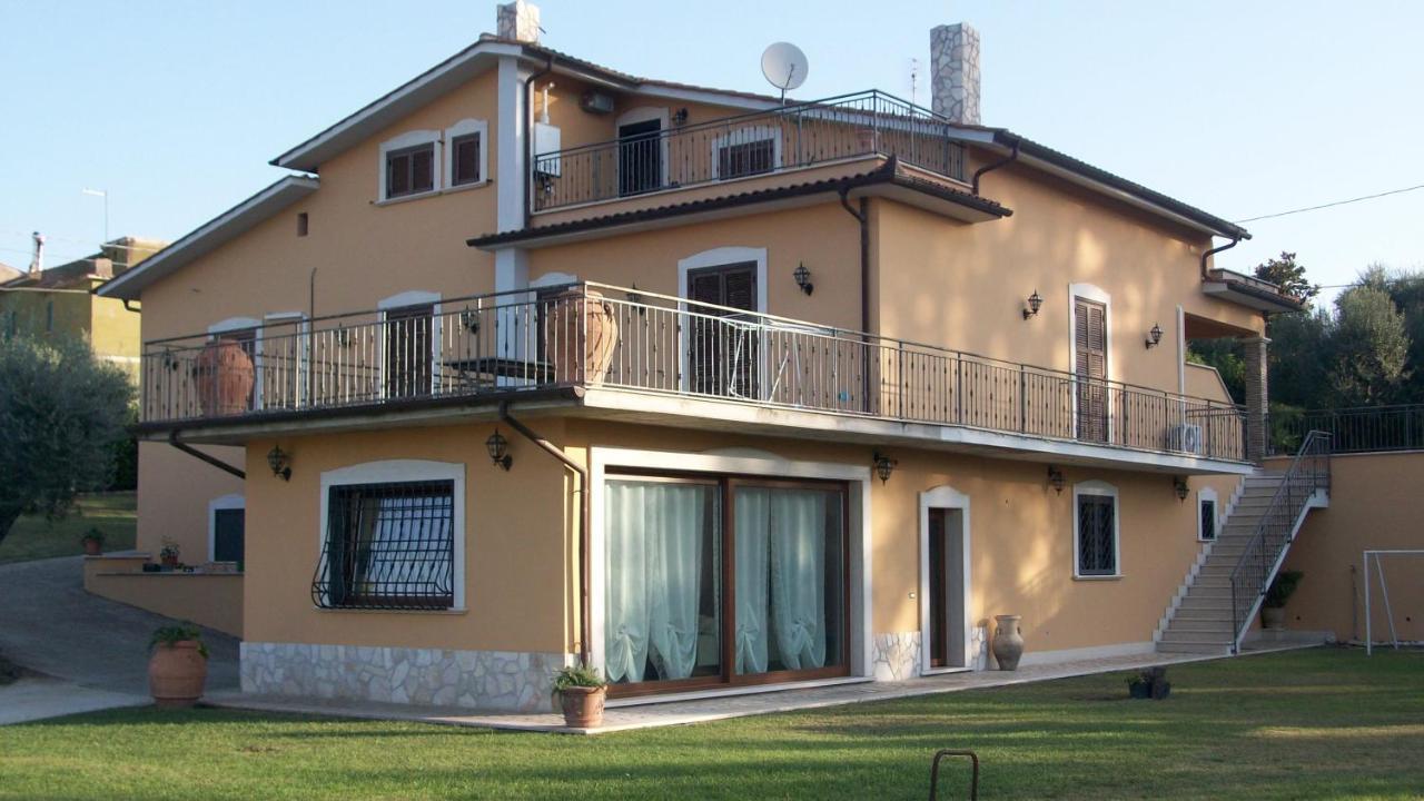 Il Giardino Degli Ulivi Bed & Breakfast Canneto  Luaran gambar