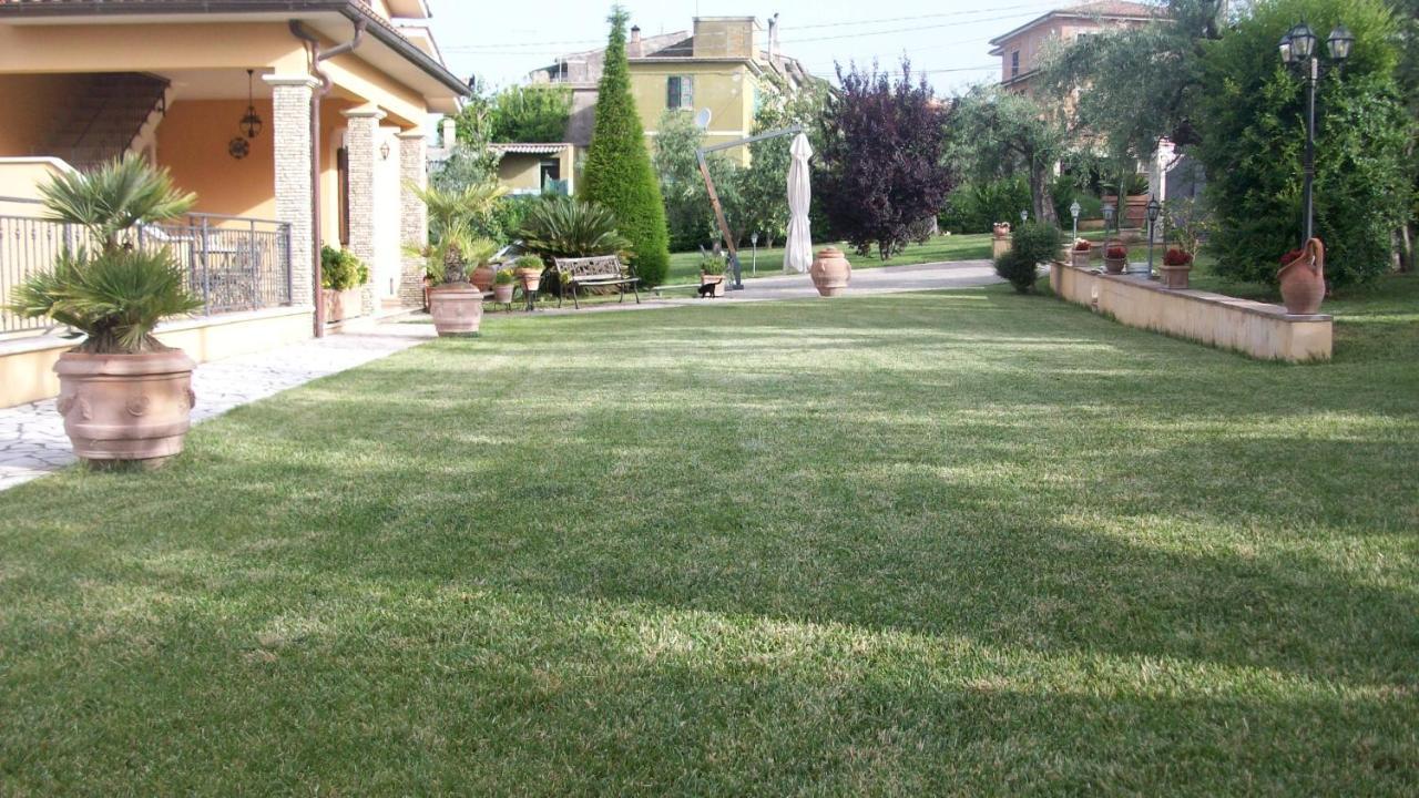 Il Giardino Degli Ulivi Bed & Breakfast Canneto  Luaran gambar